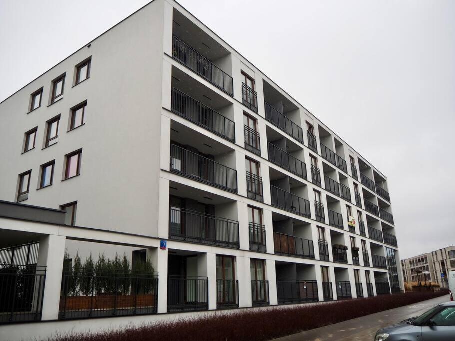 Kieslowskiego Apartment Vis-A-Vis Town Hall Varsóvia Exterior foto