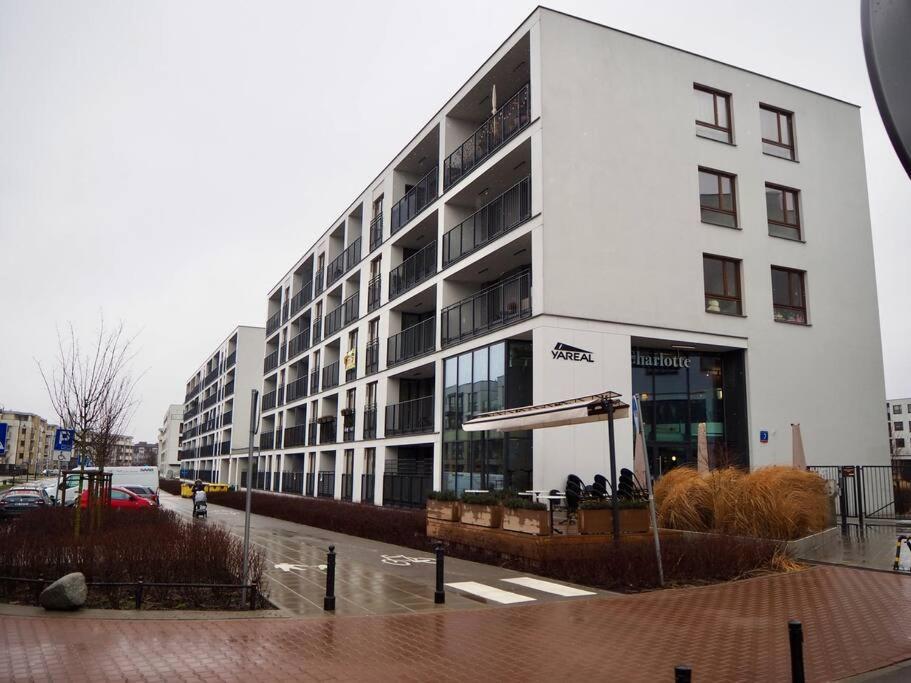 Kieslowskiego Apartment Vis-A-Vis Town Hall Varsóvia Exterior foto
